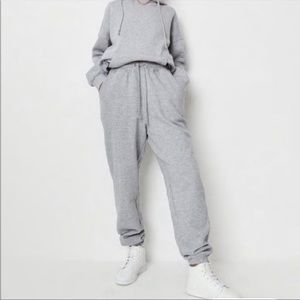 NWT Missguided Oversized 90’s Jogger in Grey Marl